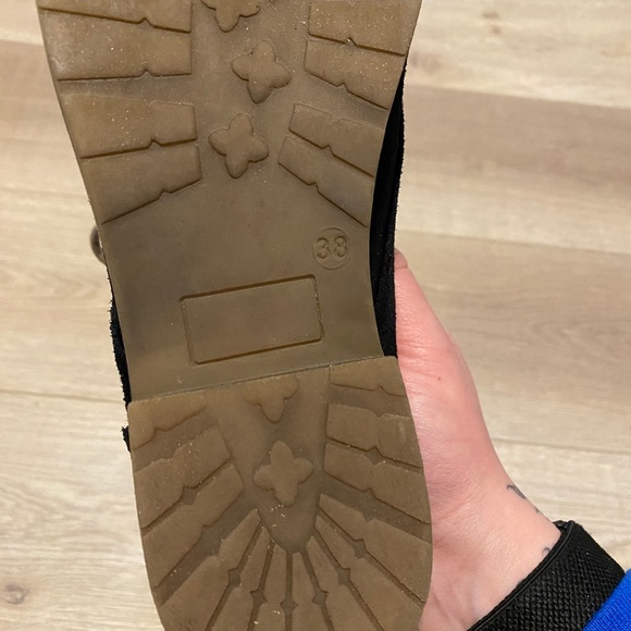 Steve Madden Sherpa Lined Booties - Picture 3 of 4